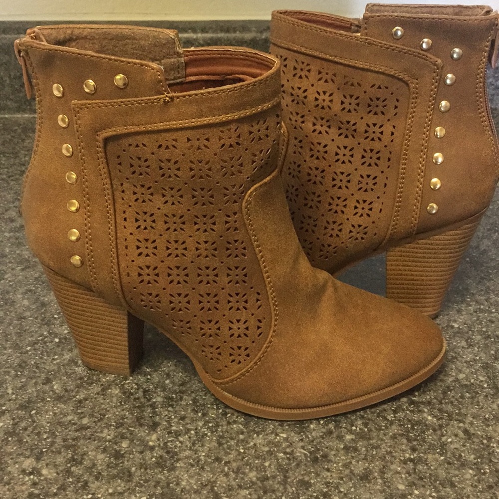 Women’s Forever Zip Booties